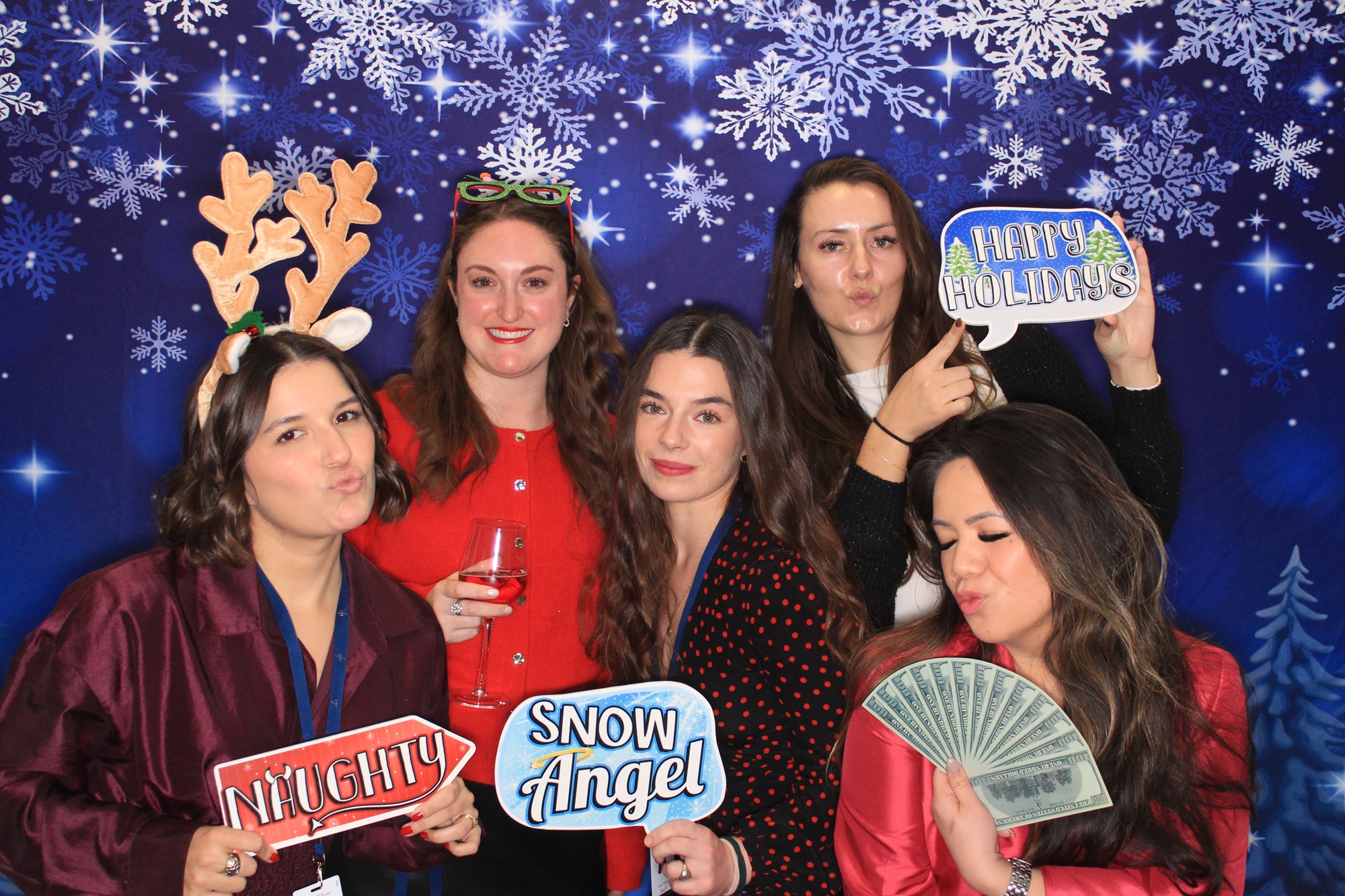 Guests enjoying the Council on Foreign Relations holiday party